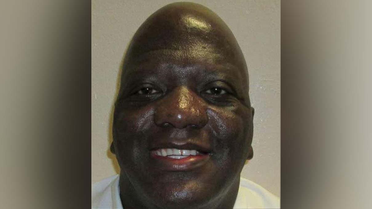 Willie B. Smith, an Alabama man charged in the 1991 kidnapping and murder of Sharma Ruth Johnson in Birmingham, was executed by lethal injection Thursday night at William C. Holman Correctional Facility near Atmore.