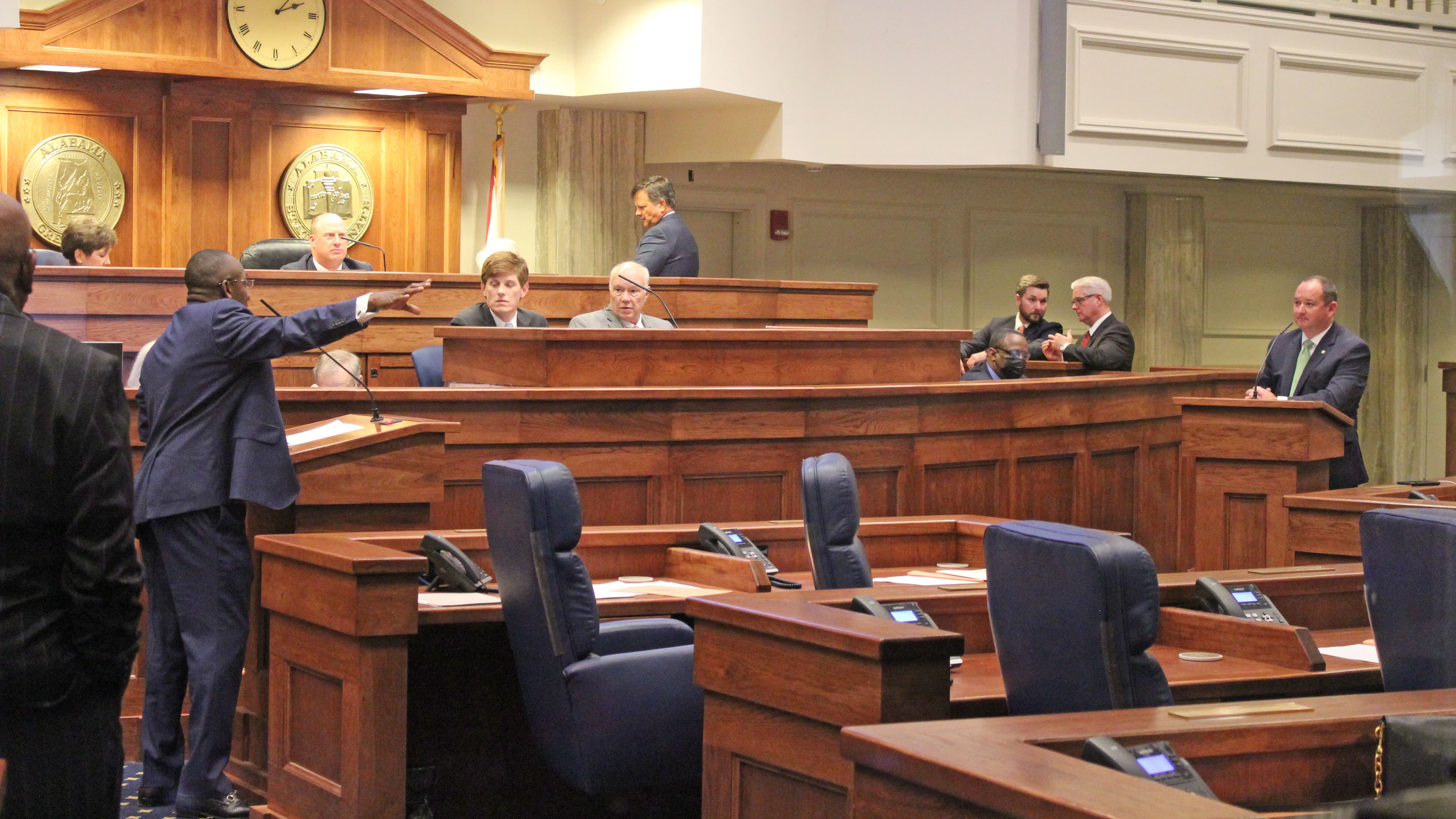 Senate Minority Leader Bobby Singleton, D-Greensboro, debates against a bill that would require businesses to allow exemptions to COVID-19 vaccine mandates. (JACOB HOLMES/APR)