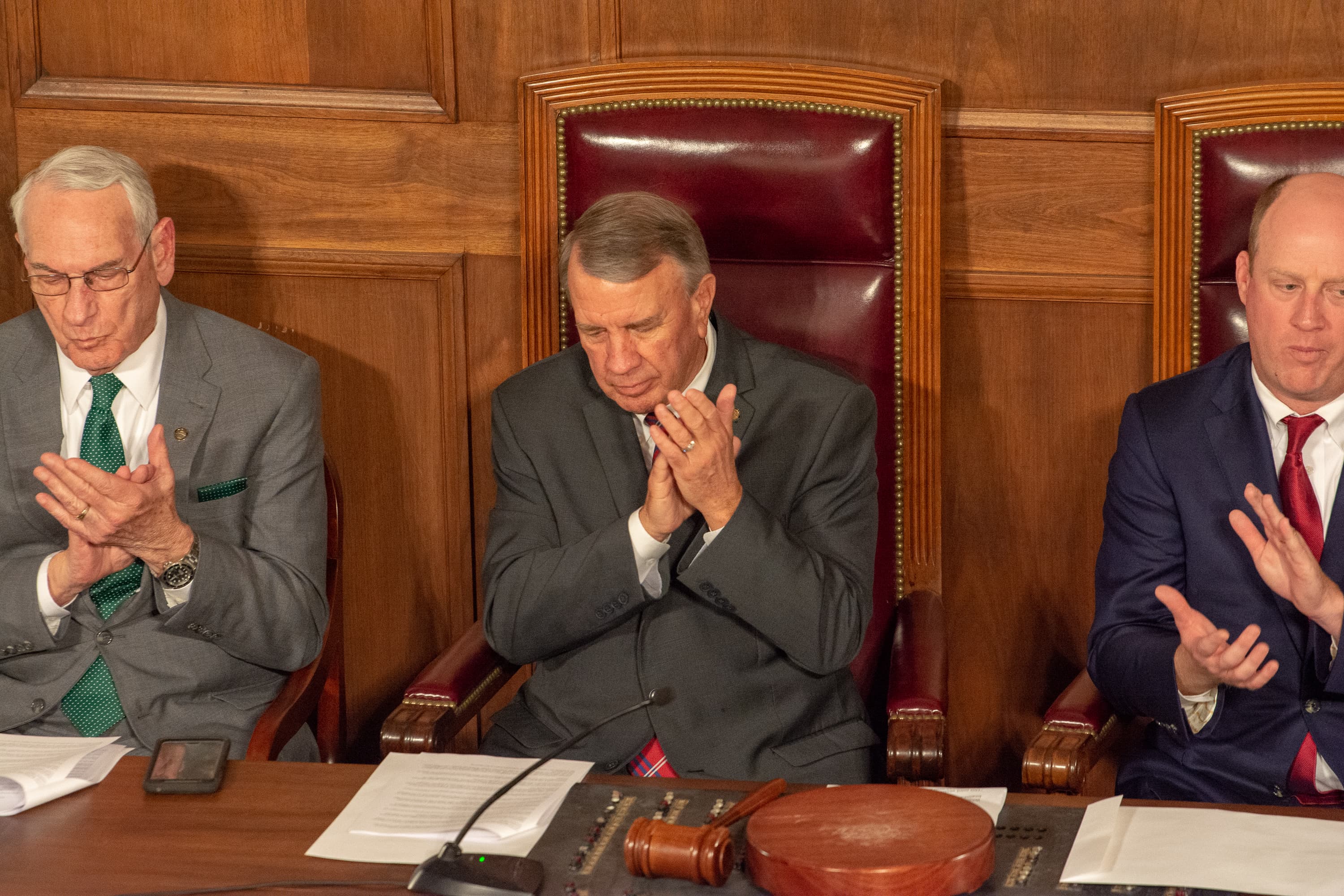 Speaker Mac McCutcheon claps as Gov. Kay Ivey delivers the 2019 state of the state address before a joint session of the Alabama Legislature in the Old House Chambers of the Alabama State Capitol on March 5, 2019. (Chip Brownlee/APR)