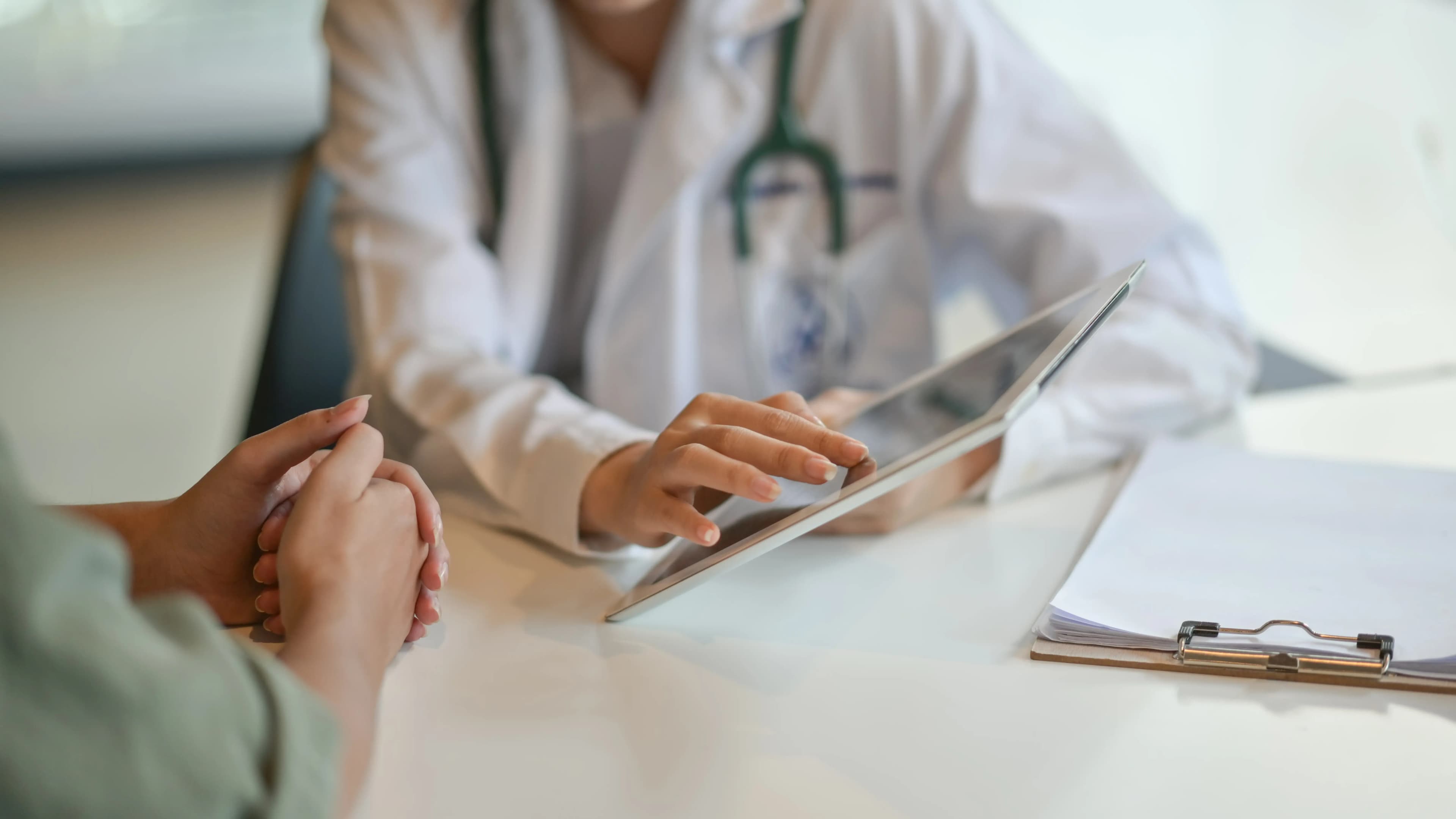 Doctor Images AdobeStock