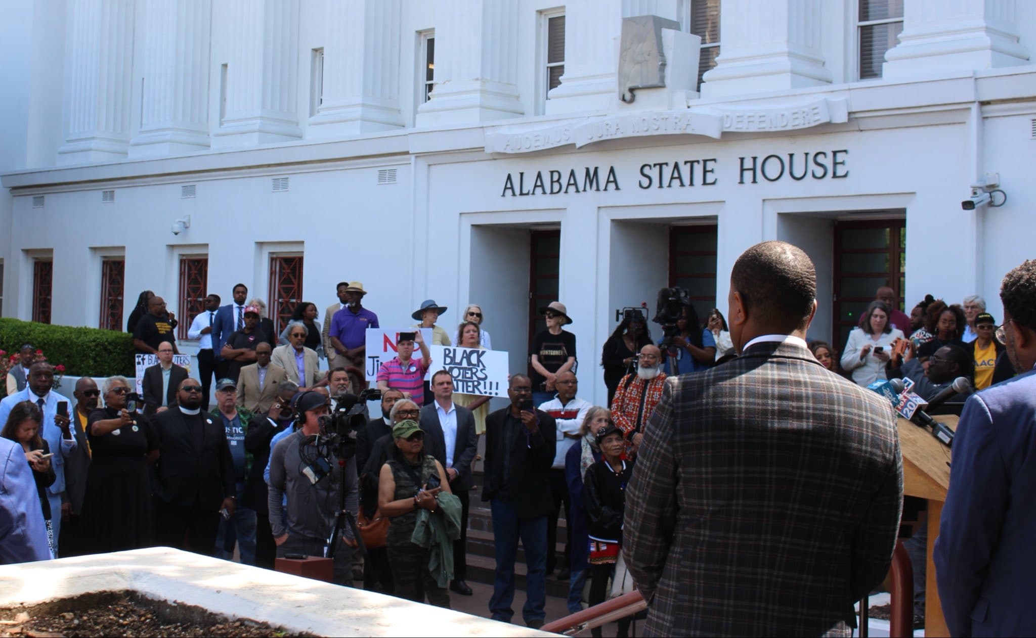 Protestors outside the Alabama Statehouse on Monday ahead of a special session on redistricting.
