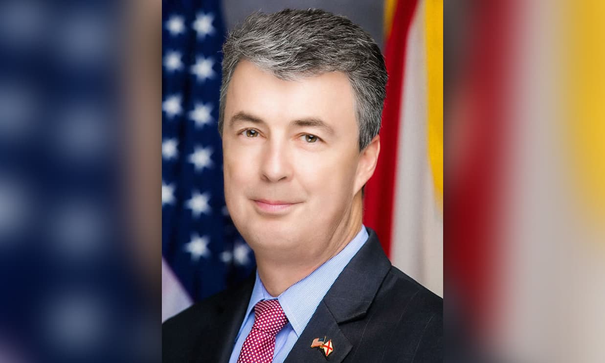 Alabama Attorney General Steve Marshall, a Republican, in his official state portrait.