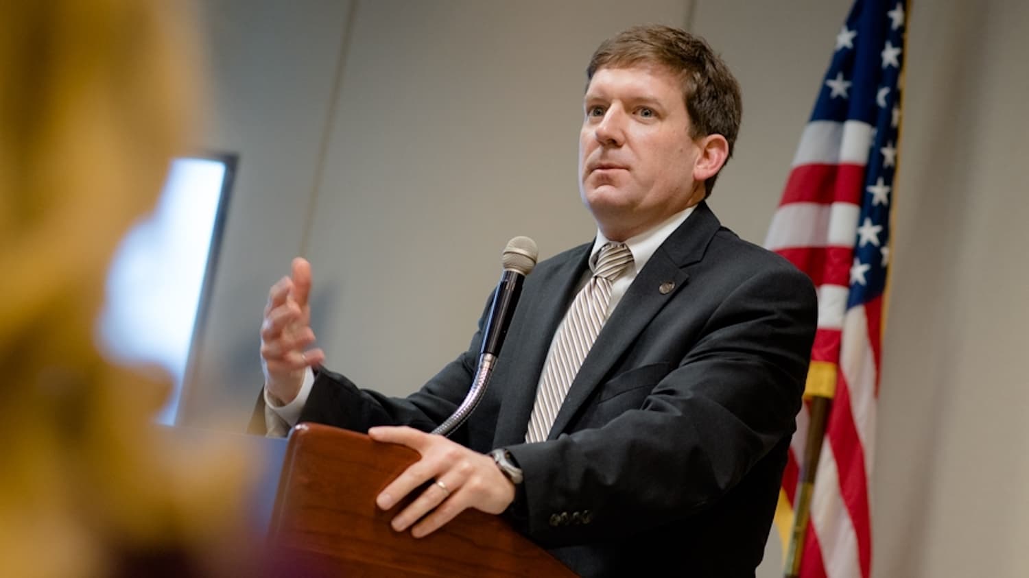 Bill Poole speaks at the Business Council of Alabama.