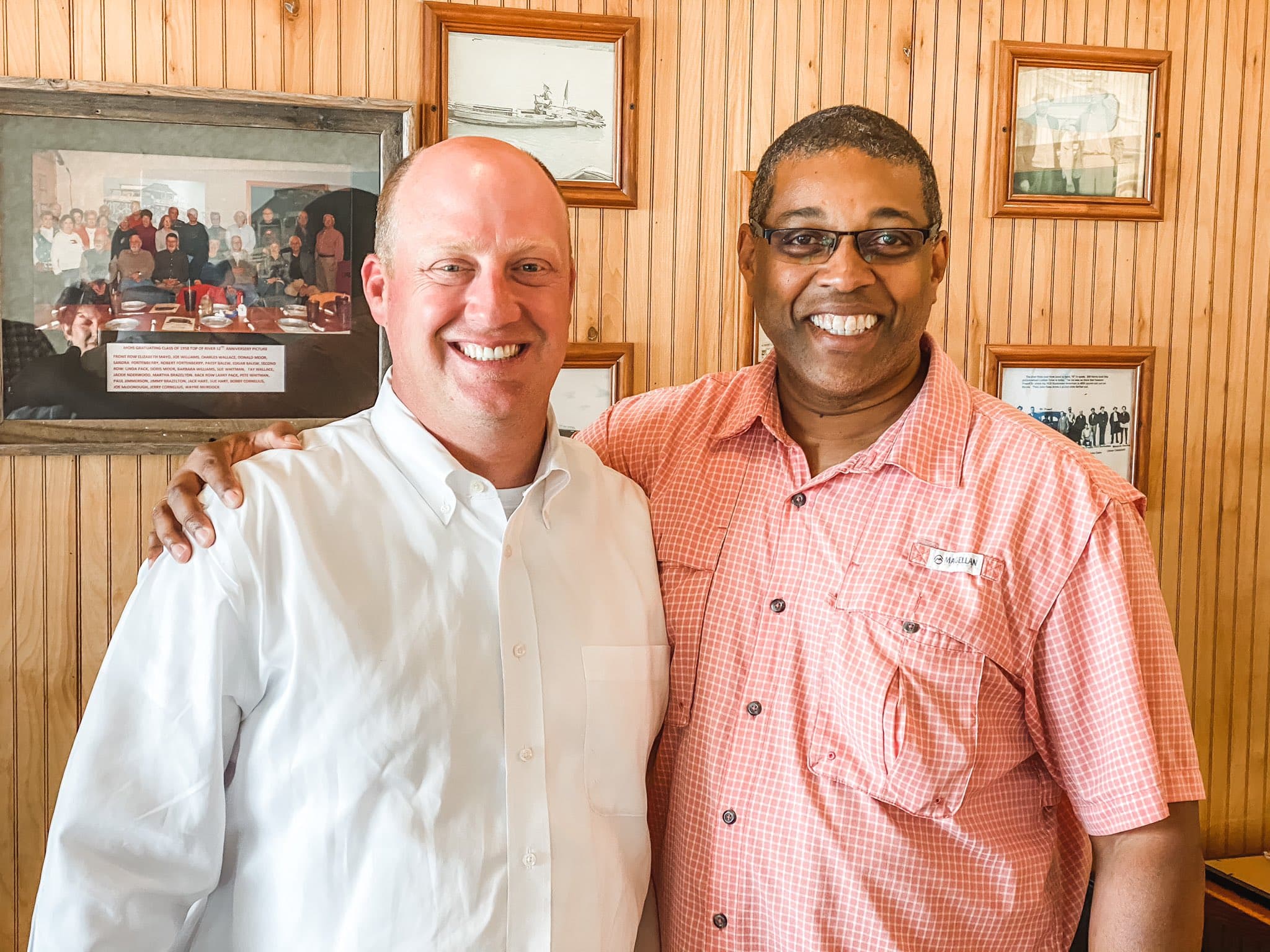 Corporal Darryl Littleton, right, with Lt. Gov. Will Ainsworth, left. (WILL AINSWORTH/TWITTER)