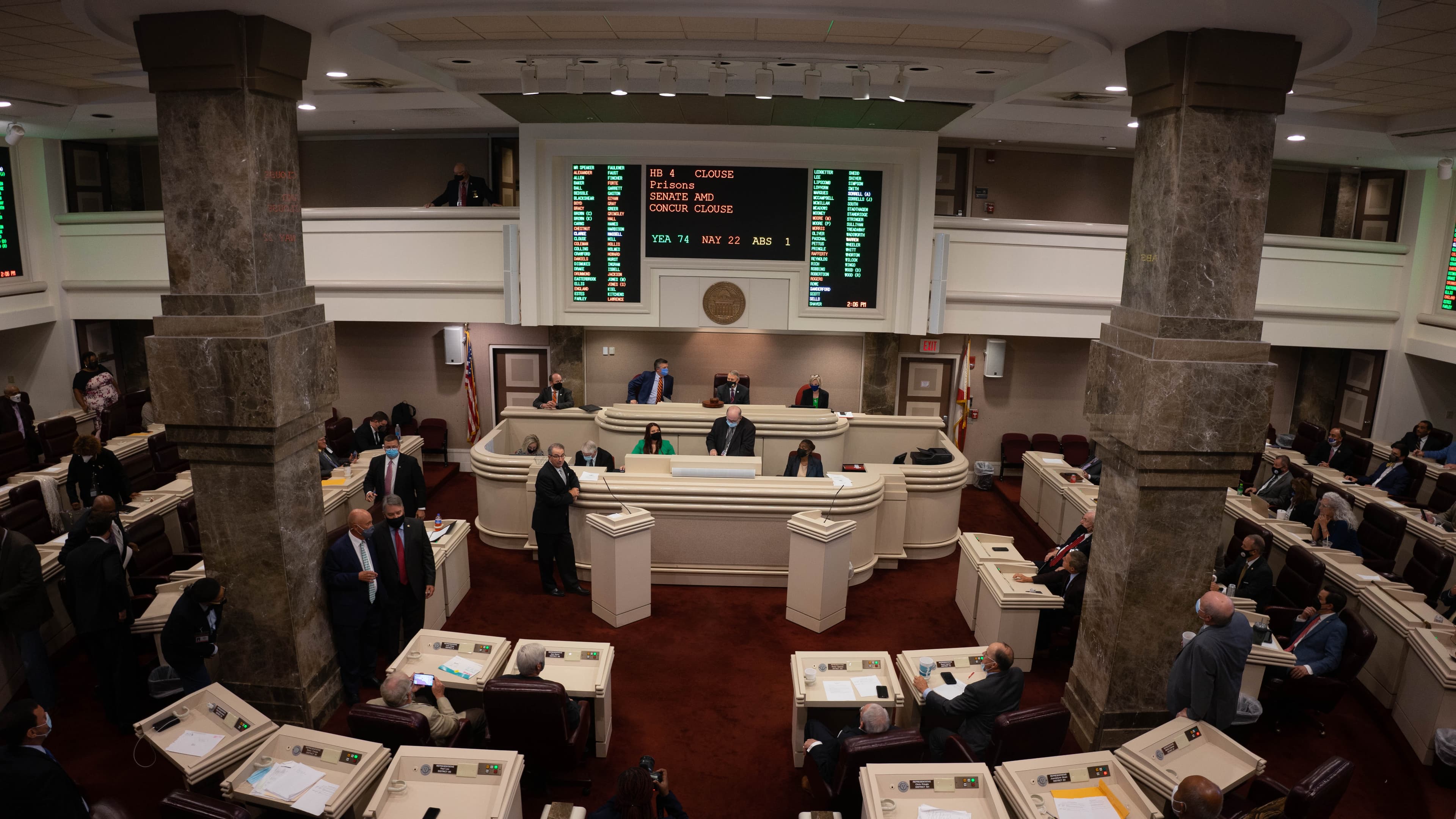 The floor of the Alabama House of Representatives during a special legislative session concerning prisons. (JOHN H. GLENN/APR)
