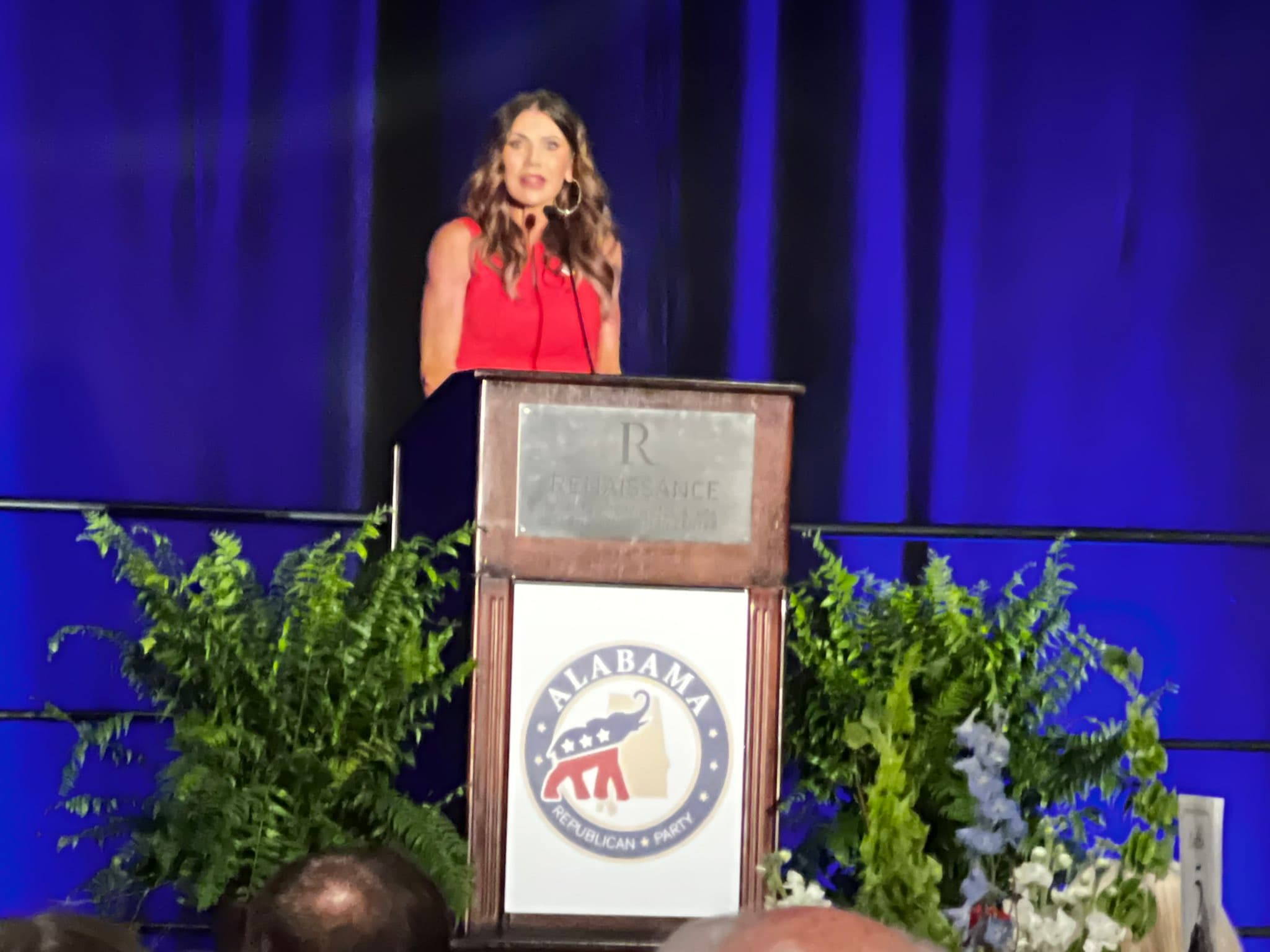 South Dakota Gov. Kristi Noem speaks at the Alabama Republican Party summer meeting in 2022. (ALGOP)