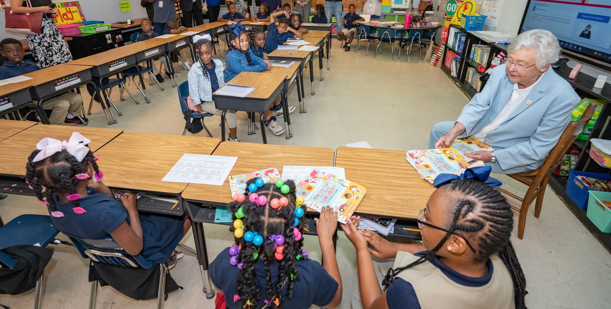 Gov. Kay Ivey visited Dozier Elementary Turnaround School Wednesday August 16, 2023 in Montgomery, Ala. (Governor’s Office /Hal Yeager)