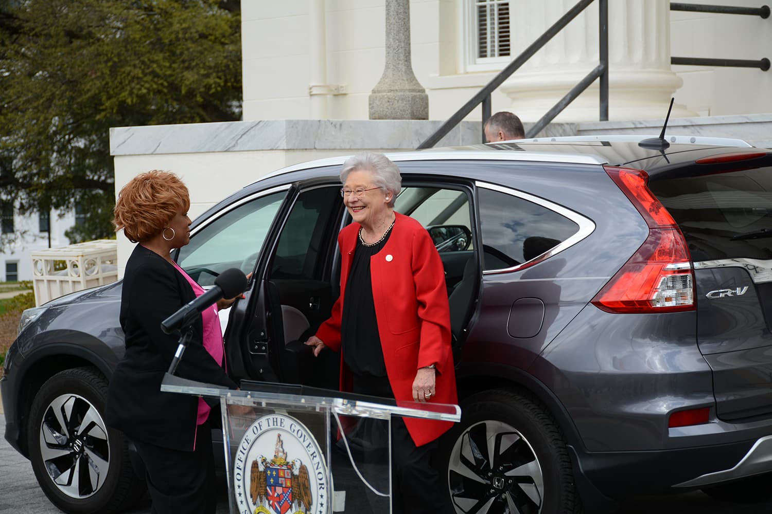 kay-ivey-lift-bill-signing-3