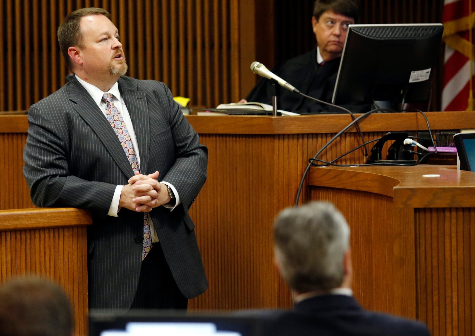Defense attorney Lance Bell starts closing arguments in Alabama Speaker Mike Hubbard trial on Thursday, June 9, 2016 in Opelika, Alabama. (VIA TODD VAN EMST/POOL PHOTO)