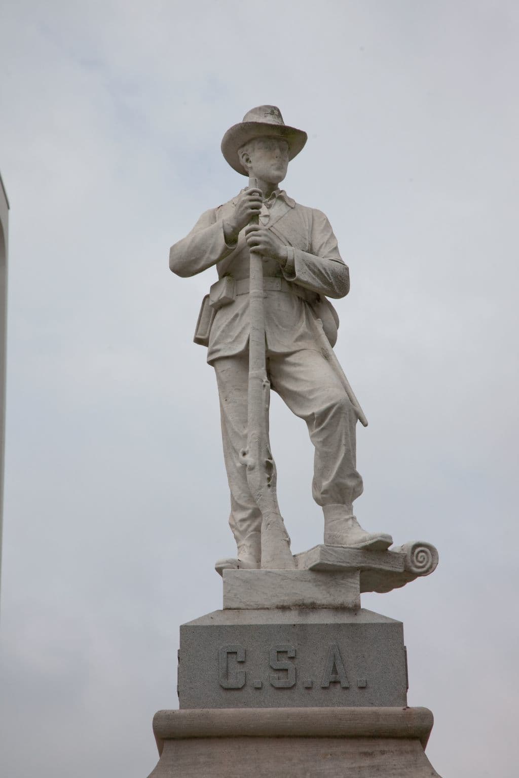 A Confederate statue in Florence, Alabama, has been the source of months of protest and contestation of whether it should be removed. (VIA THE LIBRARY OF CONGRESS)